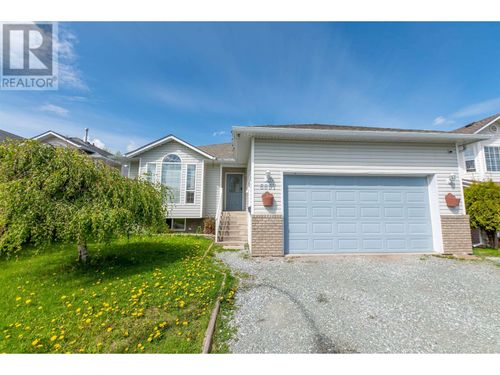 6857 Westgate Ave, Prince George, BC, V2N5R2 | Card Image