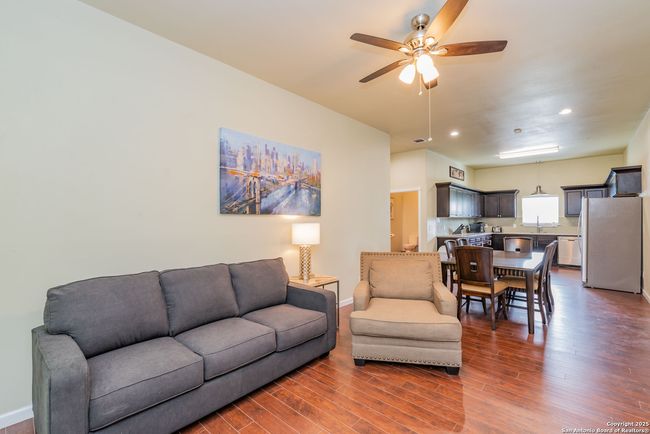 412 Warren St, House other with 7 bedrooms, 6 bathrooms and null parking in San Antonio TX | Image 6
