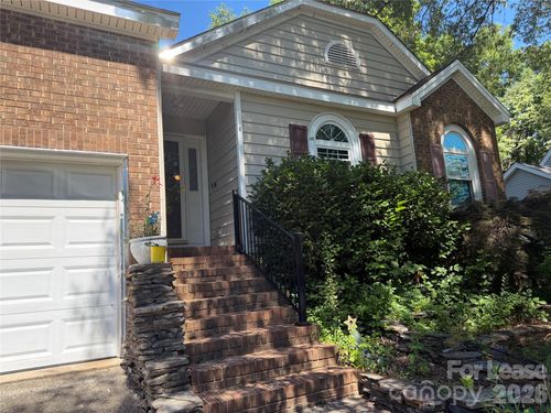 379 Schad Ct Sw, Concord, NC, 28025-1203 | Card Image
