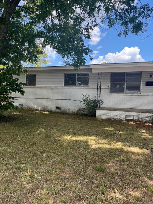 8000 Pinto Trl, Sherwood, AR, 72120-5310 | Card Image