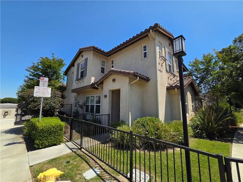 22553 Firenze St, Carson, CA, 90745-3635 | Card Image
