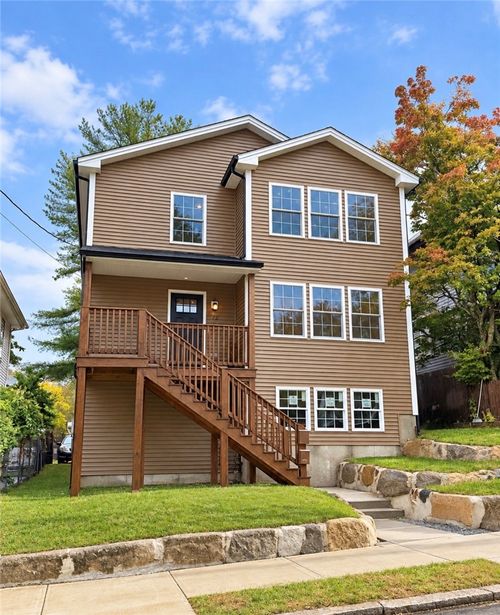 72 Roanoke Street, Providence, RI, 02908 | Card Image