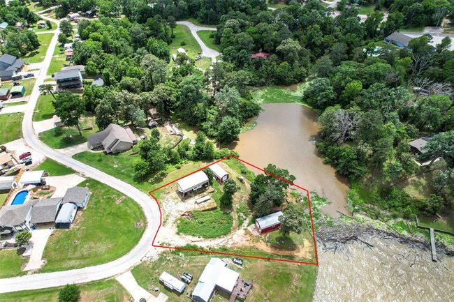 341 Coco Loop, Home with 0 bedrooms, 0 bathrooms and null parking in Pointblank TX | Image 27