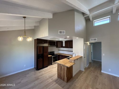 236-1017 E Maryland Ave, Phoenix, AZ, 85014-1658 | Card Image