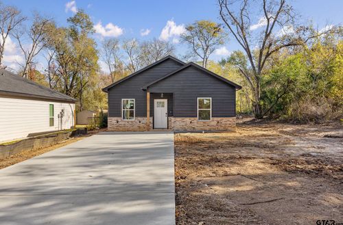 2103 N Glass Ave, Tyler, TX, 75702-2052 | Card Image