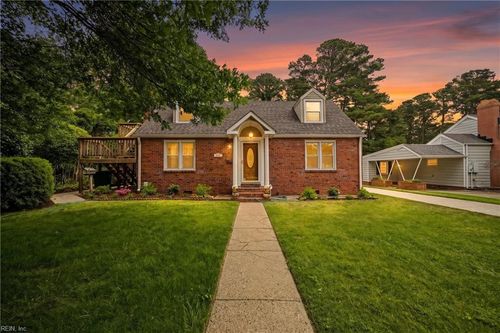 214 Sir Oliver Rd, Norfolk, VA, 23505-4443 | Card Image