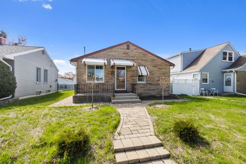 3319 S 25th St, Milwaukee, WI, 53215-4817 | Card Image