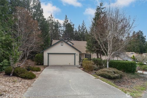 15 Leighbrook Ln, Port Ludlow, WA, 98365-8745 | Card Image