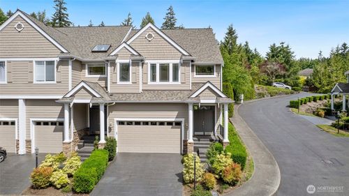 6853 166th Pl Se, Bellevue, WA, 98006-5673 | Card Image