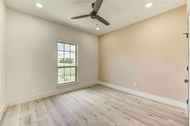 119 Trailblazer, House other with 6 bedrooms, 3 bathrooms and 2 parking in Angleton TX | Image 14