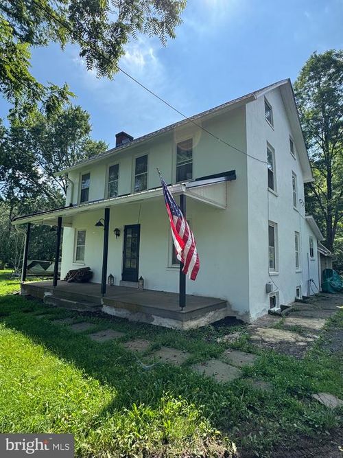 96 Richlandtown Pike, QUAKERTOWN, PA, 18951-2520 | Card Image