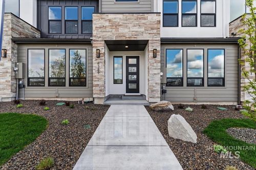 6389 N Birch Run Ln, Eagle, ID, 83616 | Card Image