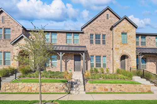 429 Matchbox St, Argyle, TX, 76226-3885 | Card Image