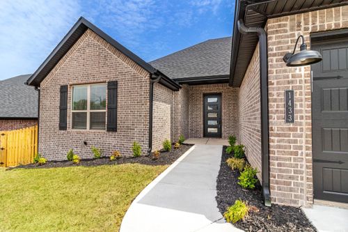 1433 Cittadella Ave, Tontitown, AR, 72762-5391 | Card Image