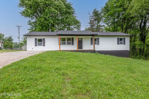 309 Kinzalow Dr, Sweetwater, TN, 37874-3229 | Card Image