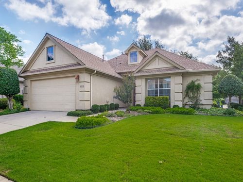 9513 Trailwood Dr, Denton, TX, 76207-6683 | Card Image