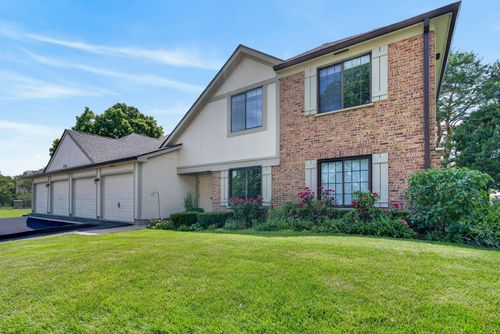 4-1936 N Hidden Creek Cir, Palatine, IL, 60074-2400 | Card Image