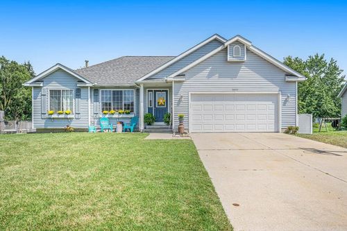 3860 Pine Meadow Dr, Holland, MI, 49424-8593 | Card Image