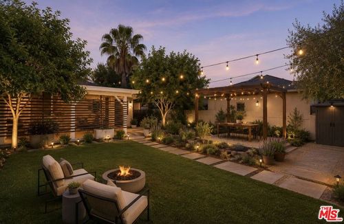 11757 Arminta St, North Hollywood, CA, 91605-2606 | Card Image