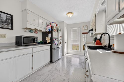 7200 Lamesa Ln, Bartlett, TN, 38133 | Card Image