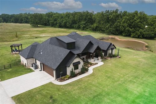 42611 Moccasin Trail Road, Shawnee, OK, 74804 | Card Image