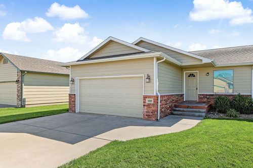 1005 Silverado Ct, Clearwater, KS, 67026-7848 | Card Image