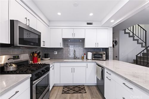63-17835 Beard Ln, Huntington Beach, CA, 92647-7001 | Card Image