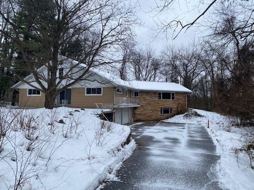 209 N Philip Rd, Niles, MI, 49120-1448 | Card Image