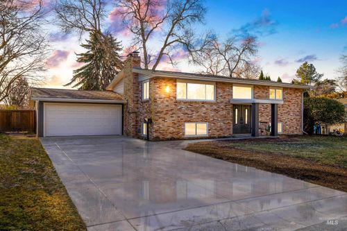 7217 W Court Ave, Boise, ID, 83704-4538 | Card Image