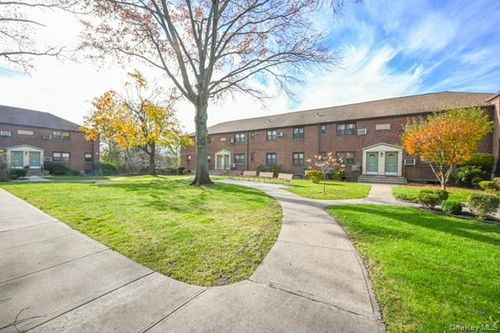 g-245 62nd Ave, Little Neck, NY, 11362-2052 | Card Image