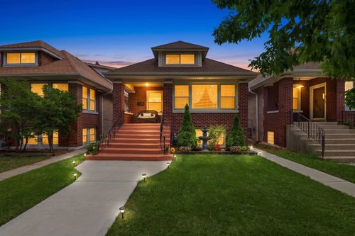 1931 Cuyler Ave, Berwyn, IL, 60402-2004 | Card Image