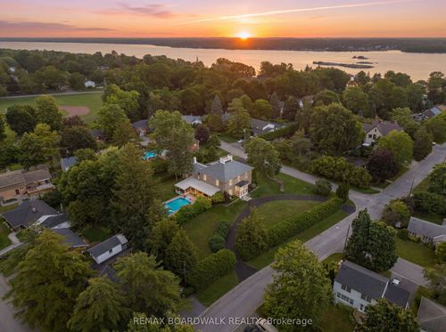 55 Cochrane Dr, Brockville, ON, K6V2Y9 | Card Image