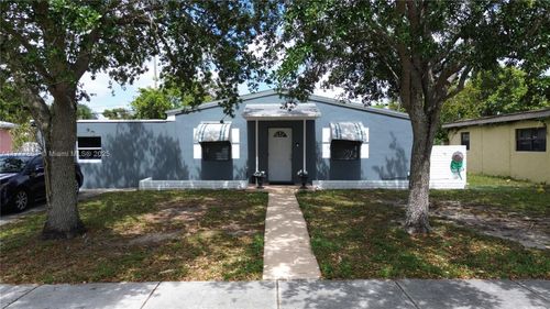 4441 Sw 33rd Dr, West Park, FL, 33023-5501 | Card Image