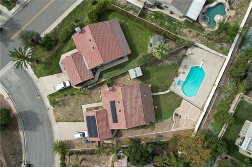 3072 Lynwood Dr, Highland, CA, 92346-1808 | Card Image