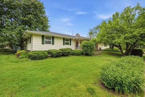 5302 Comanche Way, MADISON, WI, 53704 | Card Image