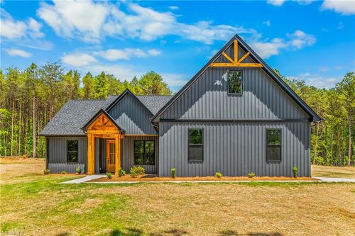 1695 Nc Highway 801 S, Advance, NC, 27006-6706 | Card Image