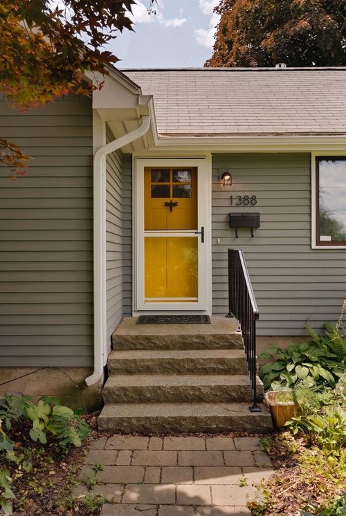 1388 Westbrook St, Portland, ME, 04102-1619 | Card Image