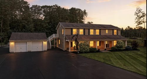 107 Holmes Road, Scarborough, ME, 04074 | Card Image