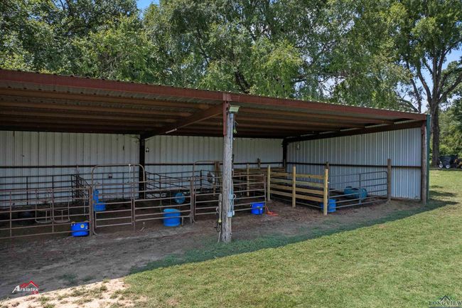 1260 N Cr 236, House other with 2 bedrooms, 2 bathrooms and null parking in Kilgore TX | Image 16