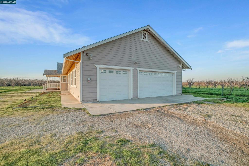 Land in Byron 3