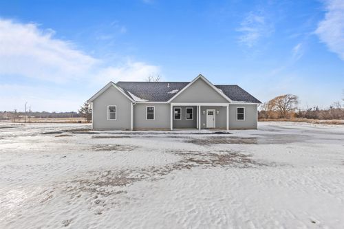 52 East Olive Street, Grand Isle, VT, 05458 | Card Image