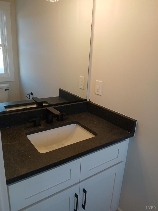 113 Luke Ct, Townhouse with 3 bedrooms, 3 bathrooms and null parking in Rustburg VA | Image 11