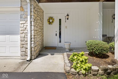 6926 Wesley Ct, Indianapolis, IN, 46220-1130 | Card Image