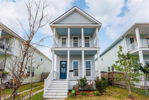 2322 Saint Louis Street, New Orleans, LA, 70119 | Card Image