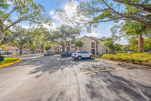 20-4381 W Mcnab Rd, Pompano Beach, FL, 33069-4900 | Card Image