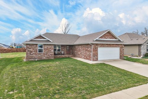 5004 W Skyler Dr, Springfield, MO, 65802-6041 | Card Image