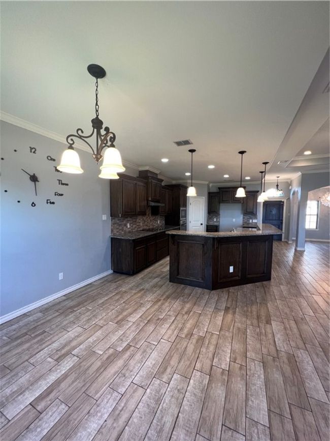 2310 Vaughn Dr, House other with 4 bedrooms, 2 bathrooms and 2 parking in Corpus Christi TX | Image 8
