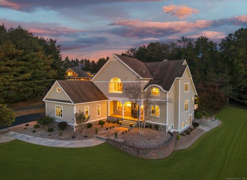 7 Greenview, Middlefield, CT, 06455-1281 | Card Image