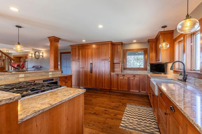 484 Route 12, House other with 4 bedrooms, 4 bathrooms and null parking in Hartland VT | Image 8