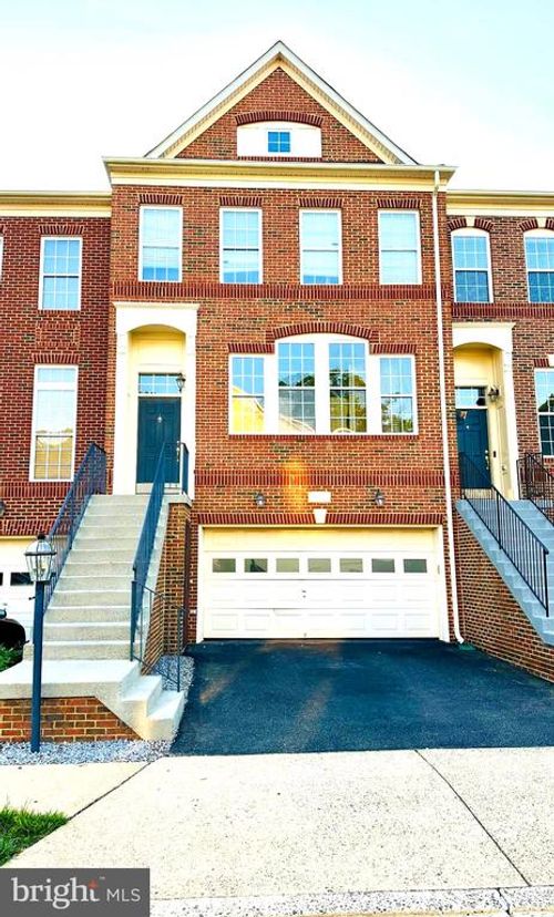 22047 Avonworth Sq, BROADLANDS, VA, 20148-6005 | Card Image